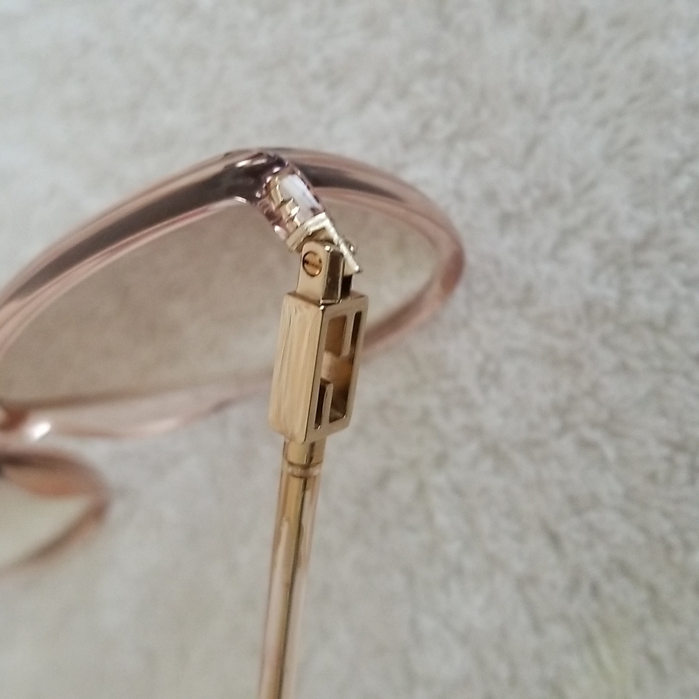 New FENDI Injection Plastic Cat-Eye Sunglasses - Picture 14 of 14
